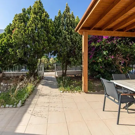 Peaceful Flat With Backyard In Bodrum * Akyarlar