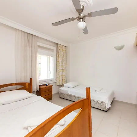 Peaceful Flat With Backyard In Bodrum Villa Akyarlar