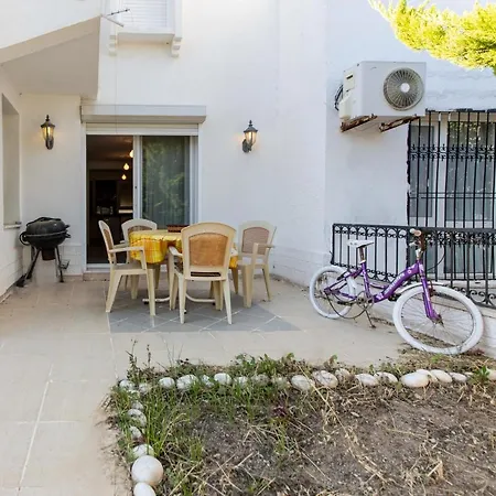 Villa Peaceful Flat With Backyard In Bodrum Akyarlar